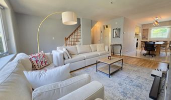 9 ELNA Ct, Bayonne, NJ 07002