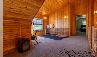 5 Longhorn Dr, Cody, WY 82414