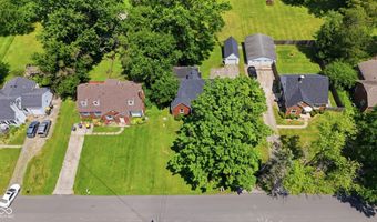 1112 North Dr, Anderson, IN 46011