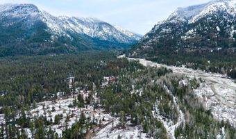 582 Mountain View Rd, Clark Fork, ID 83811