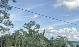 Lakepoint Road, Alford, FL 32420