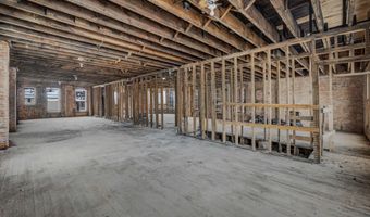 941 W Broad St, Columbus, OH 43222