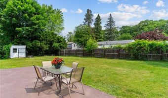 18 La Fazia Dr, Johnston, RI 02919