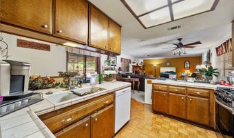13275 Shawnee, Apple Valley, CA 92308