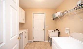 125 Fitch Blvd 201, Austintown, OH 44515