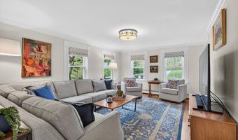 14 Ballardvale Rd, Andover, MA 01810