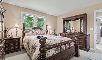 908 E Alabama Ave, Albertville, AL 35950
