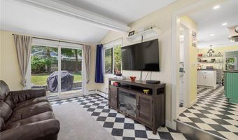 34 Terrace Dr, East Greenwich, RI 02818