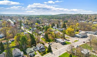 157 Riverside Dr, Augusta, ME 04330