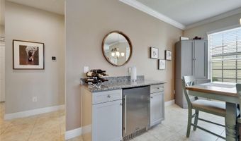5422 SUNSET FALLS Dr, Apollo Beach, FL 33572