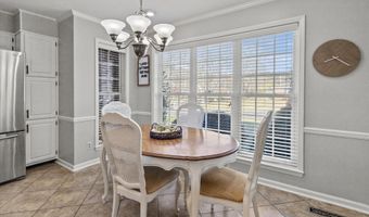 217 Collier Dr, Albertville, AL 35951