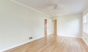 6115 LONE OAK Dr, Bethesda, MD 20817