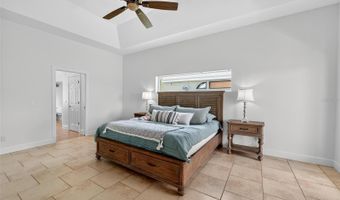 924 BUNKER VIEW Dr, Apollo Beach, FL 33572