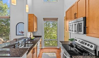 2116 Mcclintock Rd 232, Charlotte, NC 28205