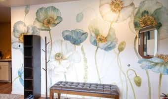711 E Valley Rd 202A, Basalt, CO 81621