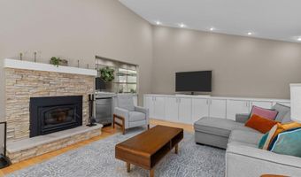 1824 W REID Dr, Appleton, WI 54914