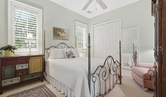 10 Hasty Point Pl, Bluffton, SC 29909