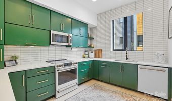 1003 Zinc Ln, Charlotte, NC 28205