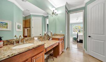 417 BAHAMA GRANDE Blvd, Apollo Beach, FL 33572