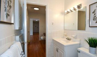 10637 MONTROSE Ave #204, Bethesda, MD 20814