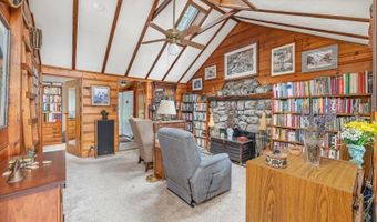 2100 Lakeside Dr, Alloway, NJ 07422