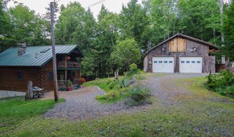 123 Richards Ln, Abbot, ME 04406