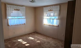 441 Cedar St, Blackfoot, ID 83221