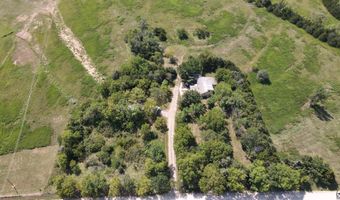 11973 SW 77th St, Auburn, KS 66402