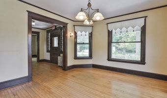 108 Ponemah Rd, Amherst, NH 03031