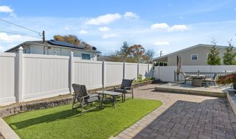 12 Georgia Rd, Amityville, NY 11701