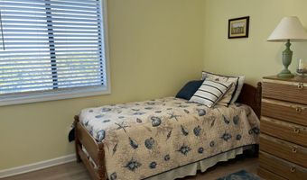2008 E Ft Macon Rd D18, Atlantic Beach, NC 28512