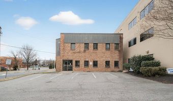 2563 FOREST Dr, Annapolis, MD 21401