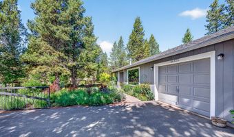 56125 Snow Goose Rd, Bend, OR 97707