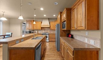 15485 SW WILLAMETTE VALLEY Ct, Beaverton, OR 97007