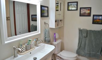 3006 THOMAS Rd, Cheyenne, WY 82009