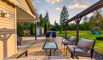 16 Hadley Ln, Blanchard, ID 83804