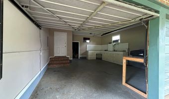 406 Park St, Ashford, AL 36312