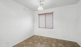 1684 Tenen Pass Dr, Benson, AZ 85602