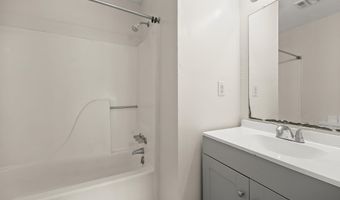 8091 Bayou Fountain Ave #702, Baton Rouge, LA 70820