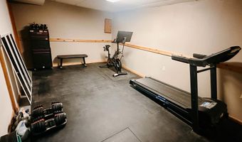 510 N Vine St, Agency, IA 52530