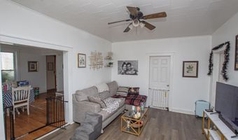 31 Dewitt St, Amsterdam, NY 12010