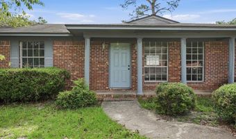 408 Pine Glen Dr, Albany, GA 31707