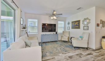 6215 VOYAGERS Pl, Apollo Beach, FL 33572