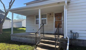 704 3rd Ave, Alton, IA 51003