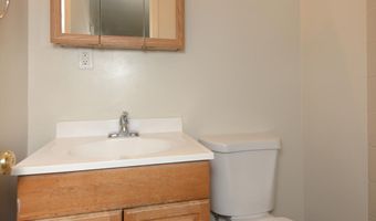 7716 McKnight Ave NE, Albuquerque, NM 87110