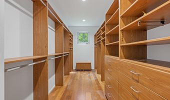 11915 GLEN Ml, Potomac, MD 20854