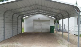 24 W 2nd St, Adrian, MO 64720