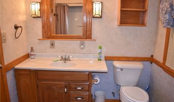 2071 Dewey Rd, Ashtabula, OH 44004