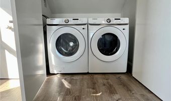 190 E Main Rd 3, Middletown, RI 02842