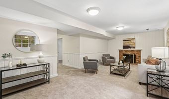 5601 KIRKWOOD Dr, Bethesda, MD 20816